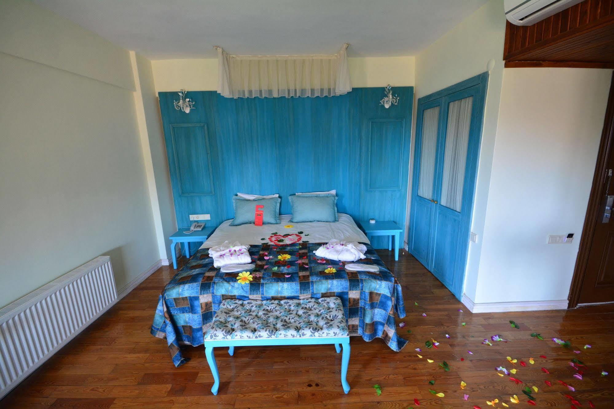 Reis Inn Hotel Kazdaglari Küçükkuyu Dış mekan fotoğraf